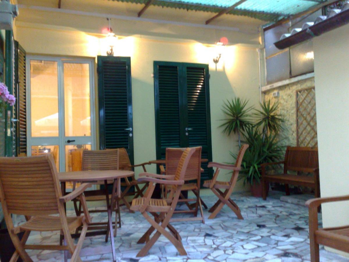 Apartament Apartments B&B Viareggio Viareggio